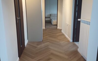 Profesjonalne układanie paneli winylowych w jodełkę w Krakowie